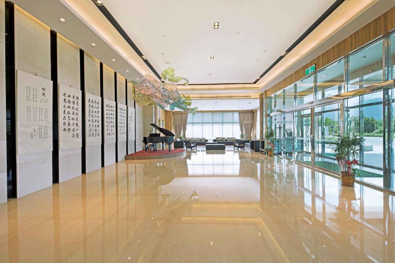 Naruwan Galaxy Hotel Taitung Экстерьер фото