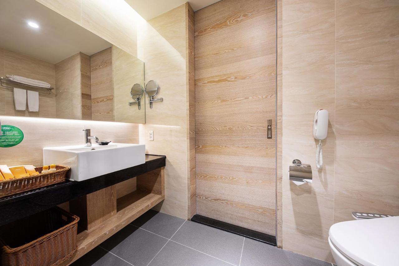 Naruwan Galaxy Hotel Taitung Экстерьер фото