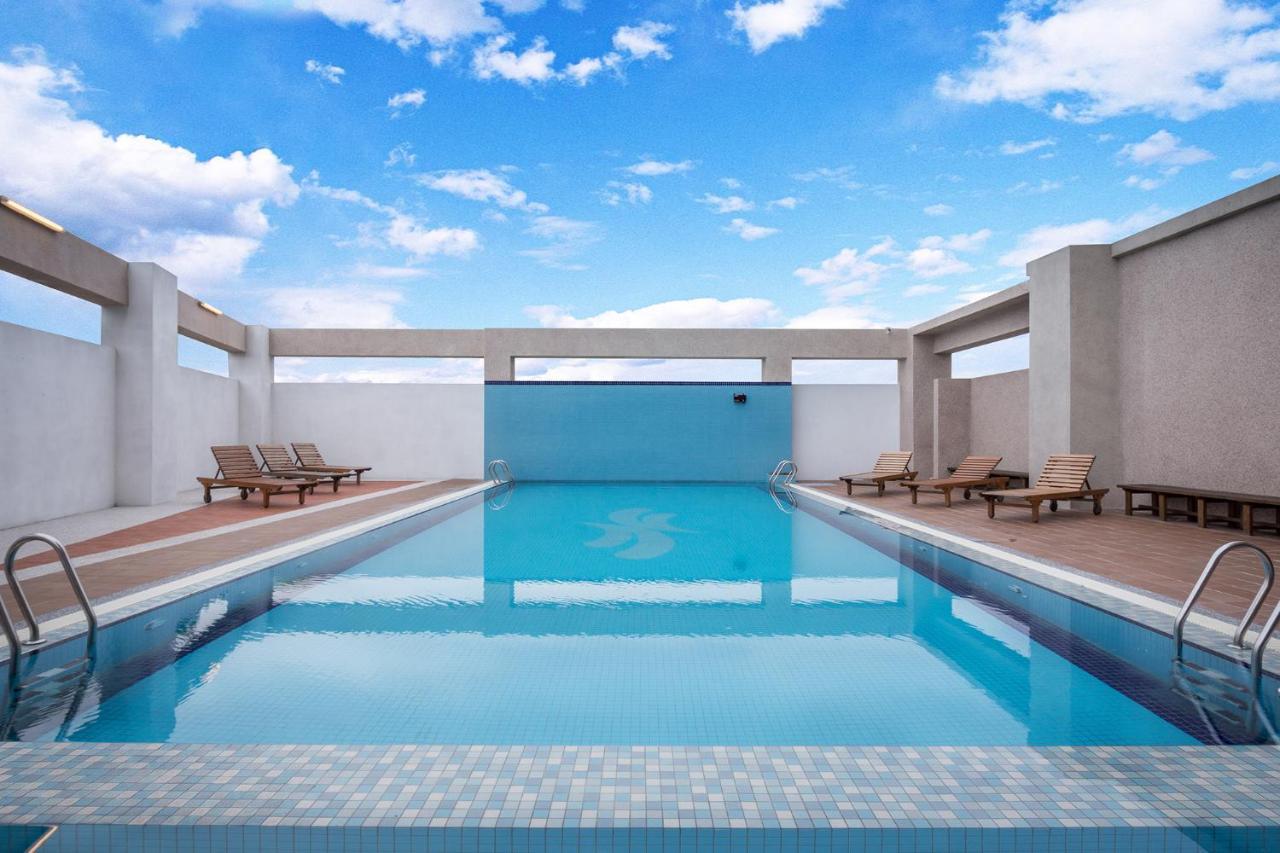 Naruwan Galaxy Hotel Taitung Экстерьер фото
